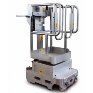 https://www.techni-contact.site/ressources/images/produits/merchandising/plate-forme-automotrice-a-elevation-electrique-hauteur-515m-charge-200-kg-54522322-1.jpg - Hauteur : 5.15m - Charge : 200 kg