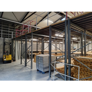 https://www.techni-contact.site/ressources/images/produits/merchandising/plate-forme-mezzanine-71112132-1.jpg - Densification et optimisation économique