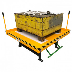 https://www.techni-contact.site/ressources/images/produits/merchandising/plateau-tournant-simple-mecanique-1500kg-180-35769295-1.jpg - Charge max (CMU) : 1500 kg - Système rotation : à 180° couronne à billes