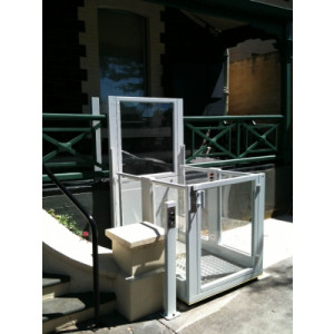 https://www.techni-contact.site/ressources/images/produits/merchandising/plateforme-elevatrice-de-0-a-3m-15376991-1.jpg - Capacité de levage de 0 à 3 mètres