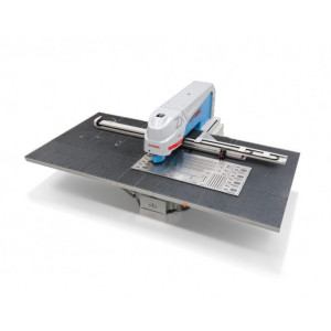 https://www.techni-contact.site/ressources/images/produits/merchandising/poinconneuse-de-tole-hydraulique-37782722-1.jpg - Capacité de poinçonnage : 300 kN