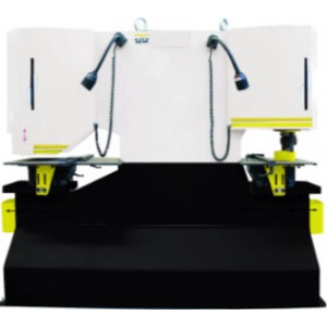 https://www.techni-contact.site/ressources/images/produits/merchandising/poinconneuse-hydraulique-53214147-1.jpg - - Dimensions :2.350 x 950 x 1.970 mm