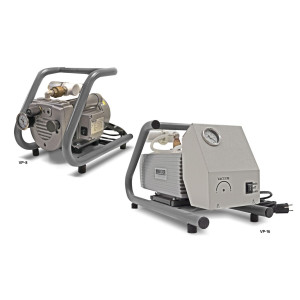 https://www.techni-contact.site/ressources/images/produits/merchandising/pompe-a-vide-professionalle-8-m3-h-ou-16-m3-h-035-kw-ou-055-kw-23242761-1.jpg - Débit : 8 m3/h ou 16 m3/h