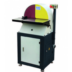 https://www.techni-contact.site/ressources/images/produits/merchandising/ponceuse-a-disque-31947256-1.jpg - vitesse :500-1500 t/rm