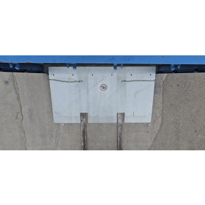 https://www.techni-contact.site/ressources/images/produits/merchandising/pont-de-chargement-inox-capacite-6t-37558913-1.jpg - Rampe de transfert, pont chargement, rampe accès container