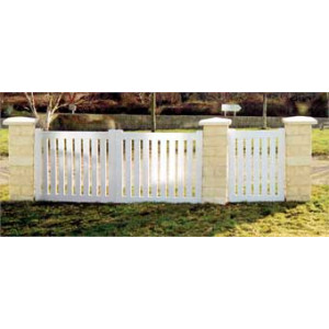 Portail PVC ajouré battant - Barreaux : 100 x 20 mm