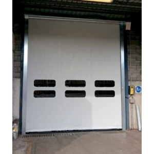 https://www.techni-contact.site/ressources/images/produits/merchandising/porte-a-enroulement-rapide-et-auto-reparable-23576413-1.jpg - Vitesse d’ouverture : jusqu’à 2,2 mètres/seconde