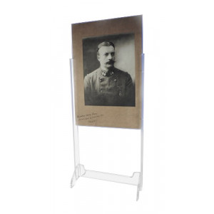 Porte affiches plexiglas sur pied - Dimensions (L x P x H): 83 x 44 x 192 cm