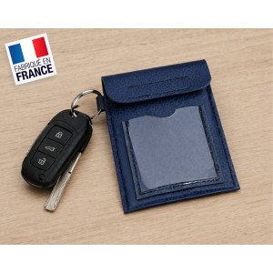 https://www.techni-contact.site/ressources/images/produits/merchandising/porte-carte-avec-porte-cles-72244111-1.jpg - Porte-clés avec porte carte véhicule professionnel