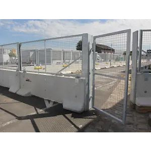https://www.techni-contact.site/ressources/images/produits/merchandising/porte-de-chantier-metallique-provisoire-25637283-1.jpg - Installation rapide