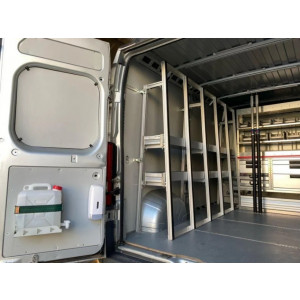 https://www.techni-contact.site/ressources/images/produits/merchandising/porte-verre-interieur-pour-vehicule-utilitaire-93587238-1.jpg - Hauteur : 1100-1300-1500-1750-1800-2000 mm
Longueur : 1250-1500-1700-2000-2500-3000-3500-4000 mm