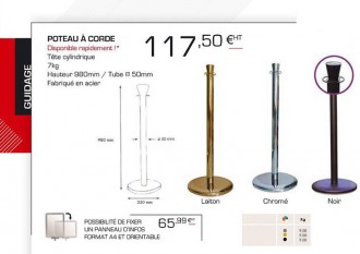 Poteau guidage à panneau d'infos - Possibilité de fixer un panneau d’infos format A4 et orientable