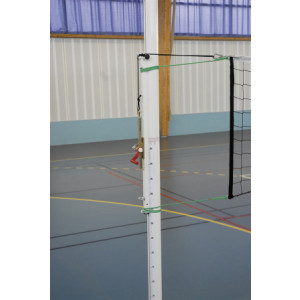 Poteaux volley ball de compétition en aluminium - Hauteur hors sol : 2,56 m - aluminium - Système de tension par treuil