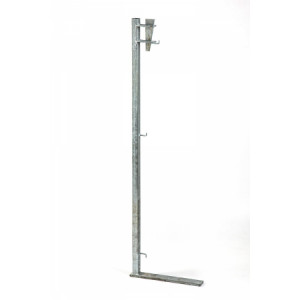 https://www.techni-contact.site/ressources/images/produits/merchandising/potelet-porte-filet-23815997-1.jpg - Matière : acier