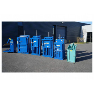 https://www.techni-contact.site/ressources/images/produits/merchandising/presse-a-balles-15427925-1.jpg - Presse à balles compactes 40 à 75kg