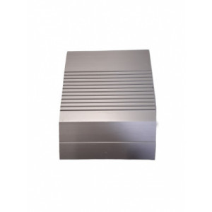 https://www.techni-contact.site/ressources/images/produits/merchandising/profile-aluminium-de-plancher-47818247-1.jpg - Conditionnement par barres de 6m ou 3m