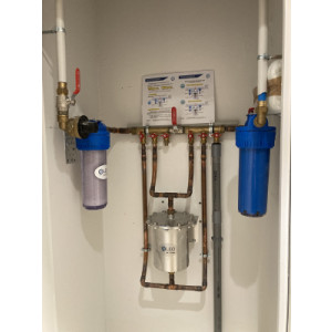 https://www.techni-contact.site/ressources/images/produits/merchandising/purificateur-d-eau-pour-cabinet-dentaire-97451493-1.jpg - Fonctionne sans électricité