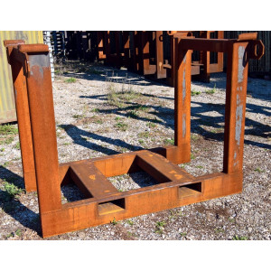 https://www.techni-contact.site/ressources/images/produits/merchandising/rack-lourd-elingable-72319725-1.jpg - Extérieur : 162 x 112 - Hauteur : 122.55cm Intérieur : 128 x 85 - Hauteur : 100cm 
