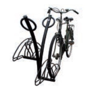 Rack Triangle 4 vélos face à face - Le rack vélo Triangle est un de nos modèles les plus populaires au sein de notre gamme de porte-vélos, et est à la fois une alternative pratique aux supports traditionnels ainsi qu'un produit au design distinctif.