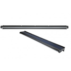 https://www.techni-contact.site/ressources/images/produits/merchandising/rampe-d-eclairage-solaire-led-18-w-43264658-1.jpg - Puissance : 18 W – Longueur : 120 cm – Flux lumineux : 2400 lm
