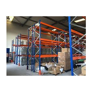 https://www.techni-contact.site/ressources/images/produits/merchandising/rayonnage-semi-lourd-pour-entrepot-13599693-1.jpg - Hauteur : 3M à 6M