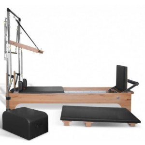 https://www.techni-contact.site/ressources/images/produits/merchandising/reformer-avec-tour-51952169-1.jpg - S'adapte à tous les publics