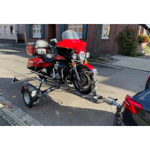 https://www.techni-contact.site/ressources/images/produits/merchandising/remorque-pliante-quickload-1-moto-lourde-35247742-1.jpg - Pour une moto lourde - Charge Max: 450 kg