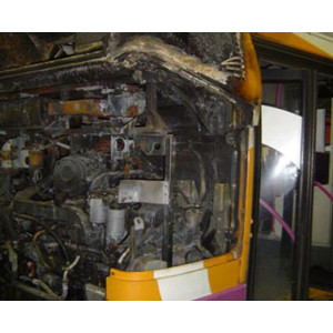 Réparation cars et bus brûlés - Réparation de véhicules incendiés par feu moteurs ou autres