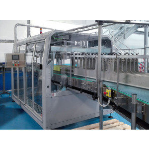 https://www.techni-contact.site/ressources/images/produits/merchandising/separateur-de-bouteilles-automatique-46724627-1.jpg - Cadences maximale : 60000 bph