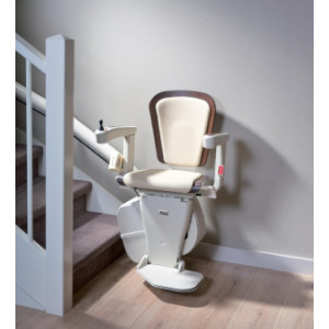 https://www.techni-contact.site/ressources/images/produits/merchandising/siege-monte-escalier-82492729-1.jpg - Pour les personnes à mobilité réduite