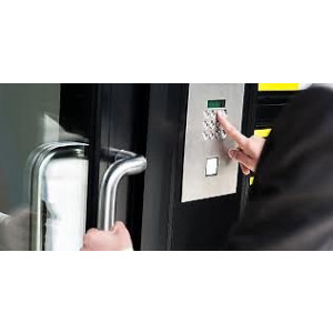 https://www.techni-contact.site/ressources/images/produits/merchandising/solution-de-controle-d-acces-sur-mesure-pour-batiment-industriel-22643739-1.jpg - Maintenance et dépannage réactif aussi