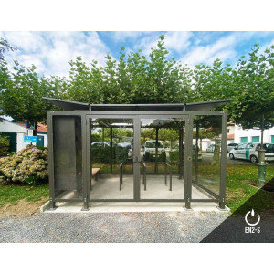 https://www.techni-contact.site/ressources/images/produits/merchandising/station-solaire-de-recharge-pour-velos-electriques-53835528-1.jpg - Abri vélos solaire pour la recharge de vélos et trottinettes électriques (100% personnalisable, 100% français)