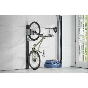 https://www.techni-contact.site/ressources/images/produits/merchandising/support-velo-mural-vertical-automatique-l35-7-cm-x-p18-3-cm-x-h176-2-cm-53195952-1.jpg - Capacité : 1 vélo (jusqu’à 32 kg)