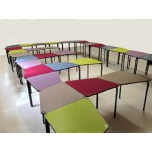 https://www.techni-contact.site/ressources/images/produits/merchandising/table-eco-pour-maternelle-et-de-primaire-25388363-1.jpg - Composé de tables modulables