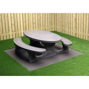 https://www.techni-contact.site/ressources/images/produits/merchandising/table-pique-nique-ovale-en-beton-92337423-1.jpg - Hauteur d'assise : 49.7 cm - Dimensions plateau : 205 x 110 cm – Béton naturel ou Béton anthracite