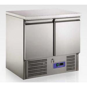 Table réfrigérée 2 portes GN 1/1 - Puissance : 230 W - Voltage: 230 V 1/N - 50 Hz