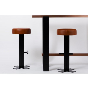 Tabouret de bar en cuir - Dimensions : hauteur 75 cm x largeur 35 cm x profondeur 35 cm