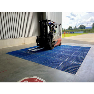 https://www.techni-contact.site/ressources/images/produits/merchandising/tapis-de-nettoyages-pour-petites-roues-11637254-1.jpg - Stopper les saletés pour préserver la propreté dans votre environnement 