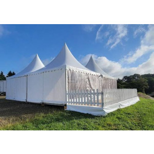 https://www.techni-contact.site/ressources/images/produits/merchandising/tente-de-reception-pagode-dimensions-3x3-m-a-5x5-m-capacite-10-a-20-personnes-83334452-1.jpg - Dimensions : 3x3 m à 5x5 m - Capacité : 10 à 20 personnes