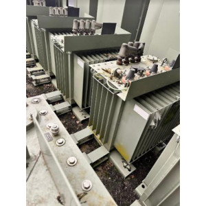 https://www.techni-contact.site/ressources/images/produits/merchandising/transformateur-electrique-occasion-23921764-1.jpg - 3 Puissances disponibles : 50 - 100 - 160 KVA