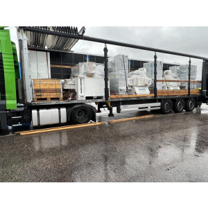 https://www.techni-contact.site/ressources/images/produits/merchandising/transport-routier-de-marchandises-73961284-1.jpg - Solution de transport sur mesure