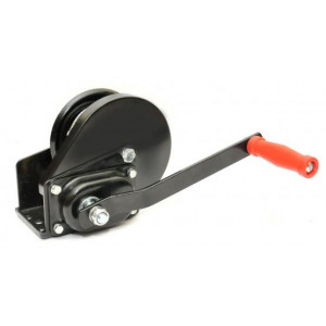 https://www.techni-contact.site/ressources/images/produits/merchandising/treuil-manuel-540-kg-24811721-1.jpg - Effort: 1200 lbs/540 kg
