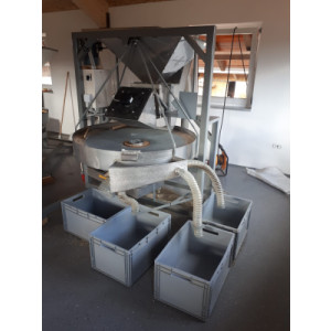 https://www.techni-contact.site/ressources/images/produits/merchandising/trieur-decortiqueur-debit-cereales-fourrageres-200-kg-h-graines-oleagineuses-50-kg-h-77449144-1.jpg - Débit : Céréales fourragères : 200 kg/h 