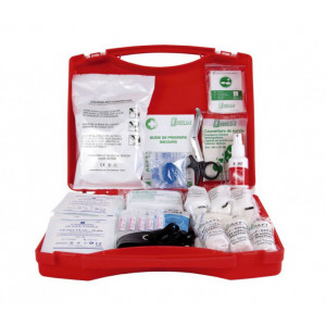 https://www.techni-contact.site/ressources/images/produits/merchandising/trousse-de-secours-btp-21614287-1.jpg - De 1 à 20 personnes - Malette en polypropylène rouge - Support mural fourni