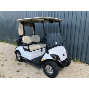 https://www.techni-contact.site/ressources/images/produits/merchandising/vehicule-de-golf-thermique-2-places-13143822-1.jpg - Moteur monocylindrique à soupapes en tête