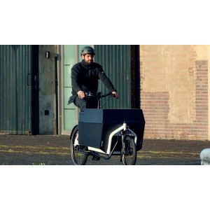 https://www.techni-contact.site/ressources/images/produits/merchandising/velo-cargo-polyvalent-39937724-1.jpg - Charge 220 kg