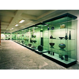https://www.techni-contact.site/ressources/images/produits/merchandising/vitrine-museographique-78344574-1.jpg - Vitrine muséographique