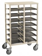 Chariot porte-plateaux