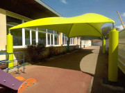 Abri aire de jeux