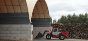 Abri de stockage de bois